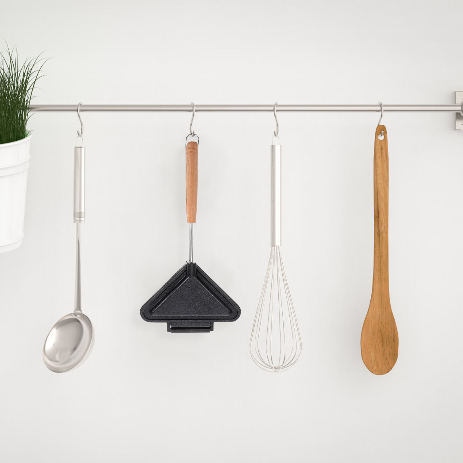 Triangle Mini Sandwich Pan Non - Kitchen Essentials Baking Tray reseña y precio